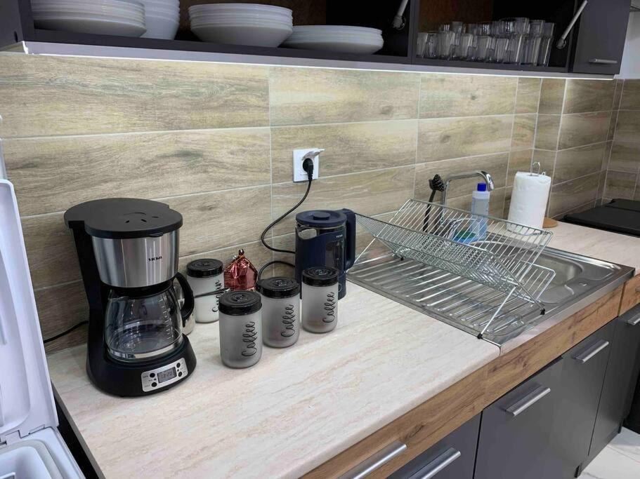 Lux Appartment , 3 Rooms Full Extra , City Center سالونيك المظهر الخارجي الصورة